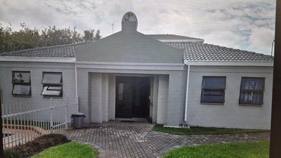 Townhouse For Sale in Benoni, Benoni